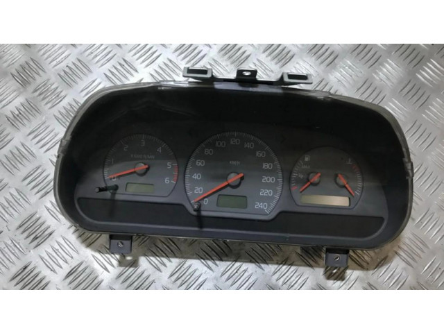 Панель приборов 30889706d, 01w11d3  sw30887756a  0p0   Volvo S40, V40       