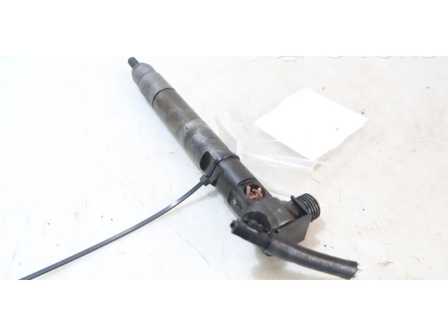 Vstřikovač EMBR00002D   Infiniti Q50  pro naftový motor 2.1  