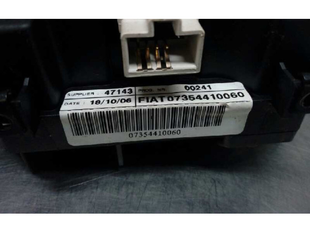 Ручка стеклоочистителей 07354410060, 01067020629050273   Fiat Stilo
