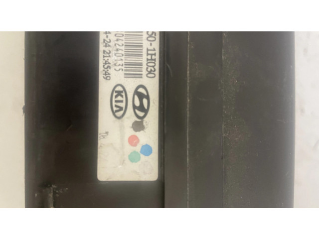   Pojistková skříňka 919501H030   Hyundai i30 2008