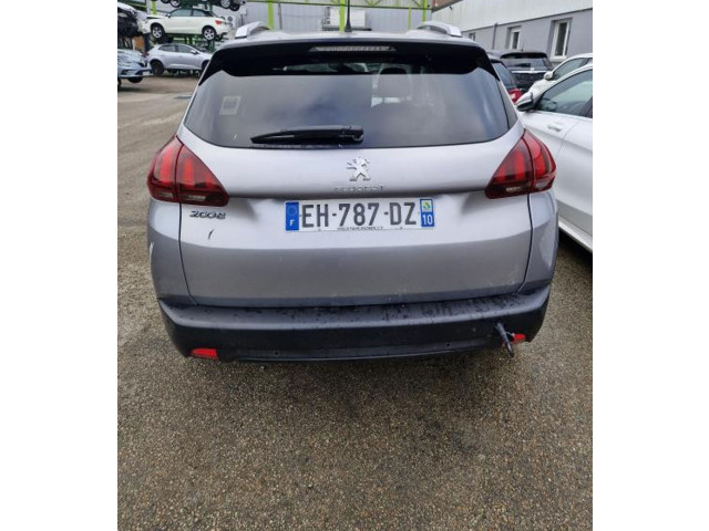   Pojistková skříňka    Peugeot 2008  2016