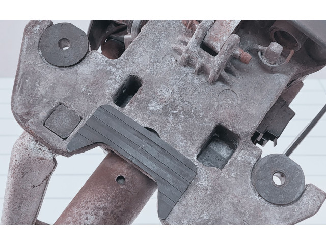    Рулевая рейка P04690541, PJNC344802405   Chrysler Town & Country IV 2001 - 2007 года