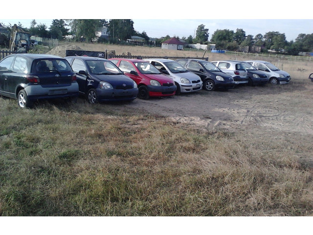 Vstřikovač 2325021020   Toyota Prius (XW20)     
