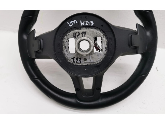 Volant Mercedes-Benz E W213 2020   