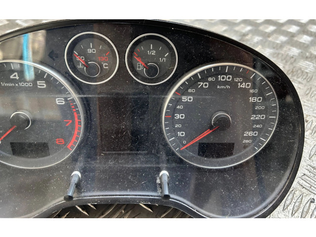 Přístrojová deska  Audi A3 S3 A3 Sportback 8P 2010 8P0920932K  