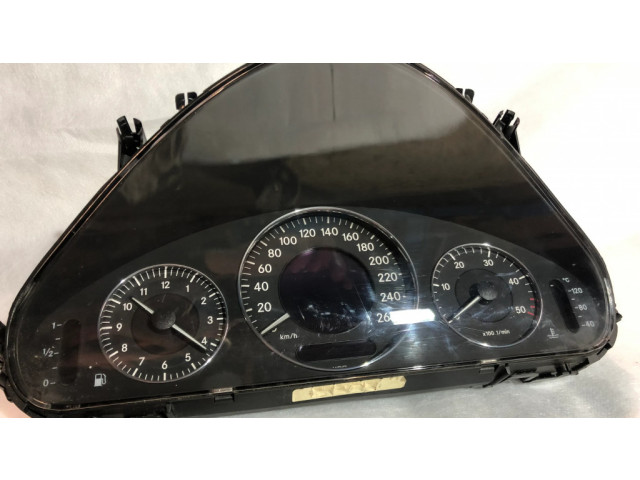 Přístrojová deska  Mercedes-Benz E W211 2004 A2115405611  