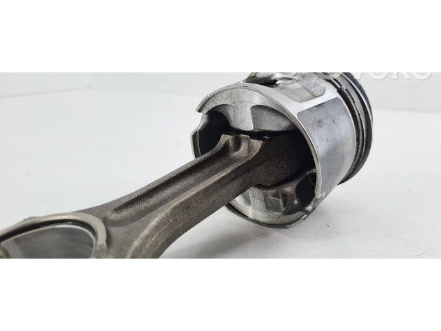 Píst 0840BB   BMW X1 E84  pro naftový motor 2.0 N47D20C 