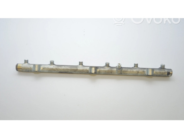 Vstřikovací lišta 0445216002   BMW 5 E39  pro naftový motor 2.5 M57D25 (256D1) 525d