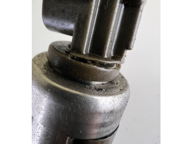 Форсунка 2367027020, 236702702    Toyota RAV 4 (XA20)   