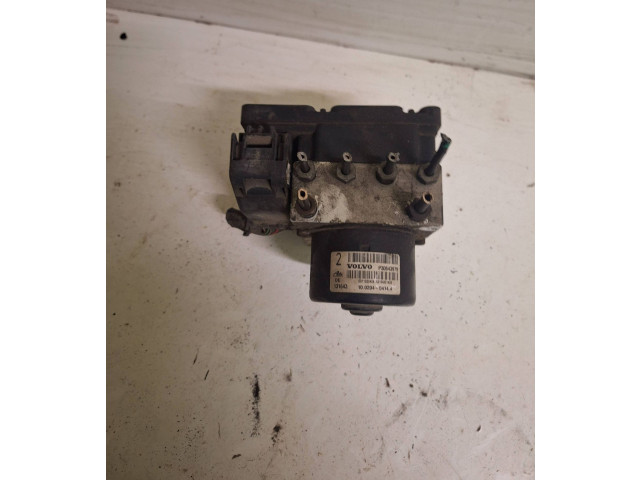 Jednotka ABS P30643979, 131643   Volvo V70 2005
