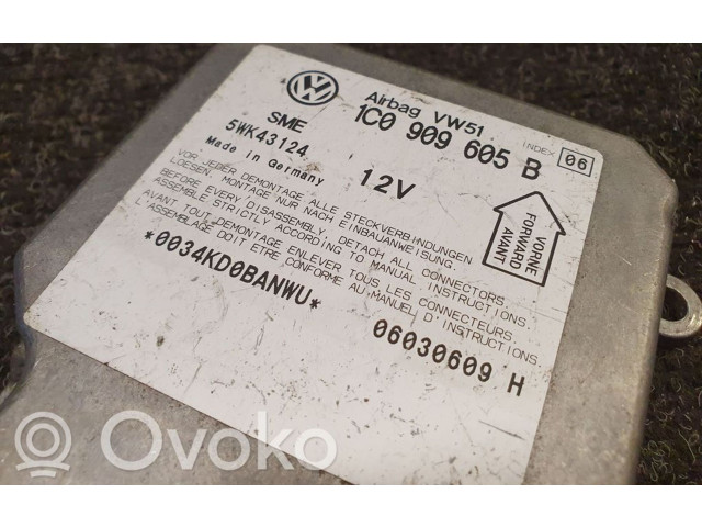 Блок подушек безопасности 1C909605B, 5WK43124   Volkswagen PASSAT B5.5