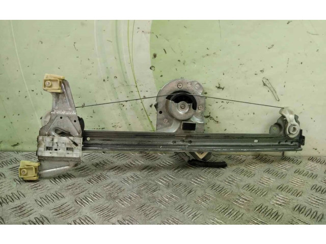 Zpětné zrcátko  Peugeot 107 2007  400842C  