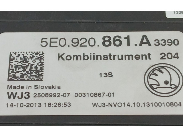 Přístrojová deska  Skoda Octavia Mk3 (5E) 2014 5E0920861A  