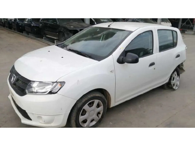 Дополнительный стоп сигнал Dacia Sandero 265987418R 