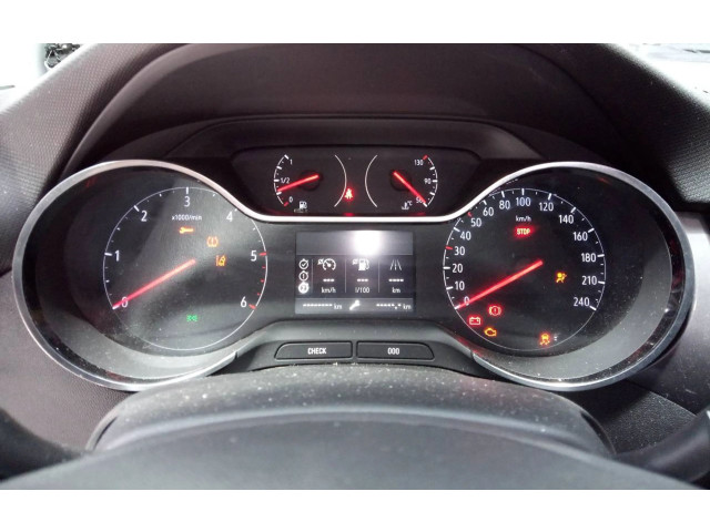 Přístrojová deska  Opel Crossland X 2018 982613608000  