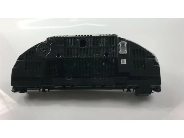 Přístrojová deska  Mercedes-Benz E W212 2012 A2129000001, P 2465  