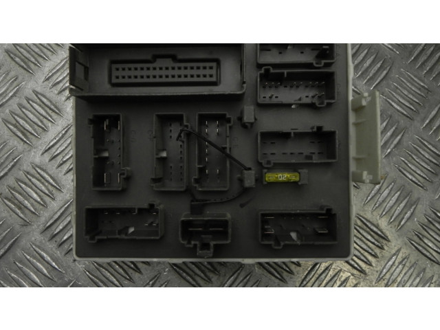 Блок предохранителей  518774500   Ford Transit -  Tourneo Connect    