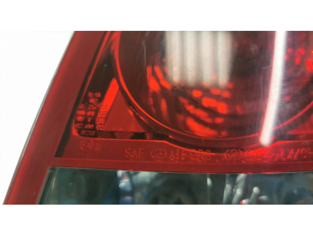 Задний фонарь правый HSG43866, 04805852AE    Chrysler 300 - 300C   2005-2010 года