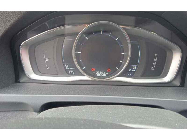 Přístrojová deska  Volvo V60 2020 31473467, 36003011  