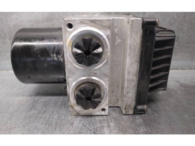 Jednotka ABS 3C0614095P, 16027001A   Volkswagen Passat Alltrack 2005