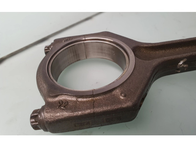 Píst 7624616, 11247624616   BMW 4 F32 F33  pro benzínový motor 2.8 N26B20A 428i Convertible