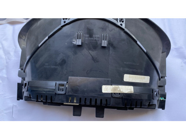 Přístrojová deska  Mercedes-Benz C W203 2001 A2035401148, 2035401148  