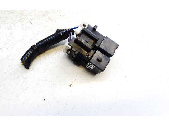 Блок предохранителей  1567002680, 156700-2680   Honda FR-V    