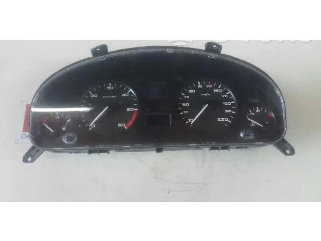 Přístrojová deska  Peugeot 406  9630372780  