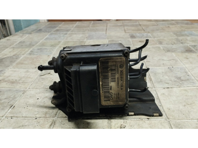 Jednotka ABS 3C0614109C   Volkswagen PASSAT B6 2007