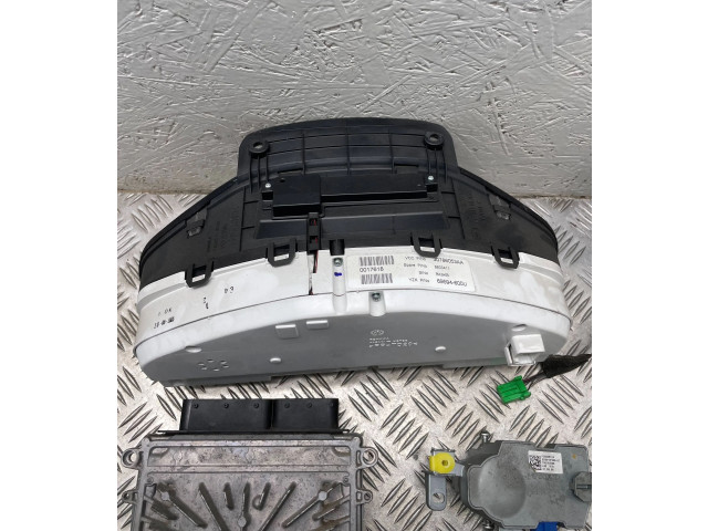 Řídící jednotka 30785100, 0281012765   Volvo S80 2007