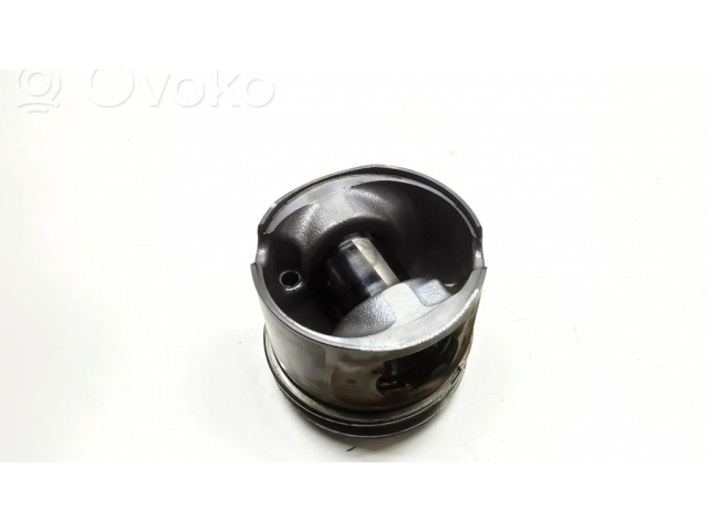 Píst 0840BB   BMW 3 E90 E91  pro naftový motor 2.0  