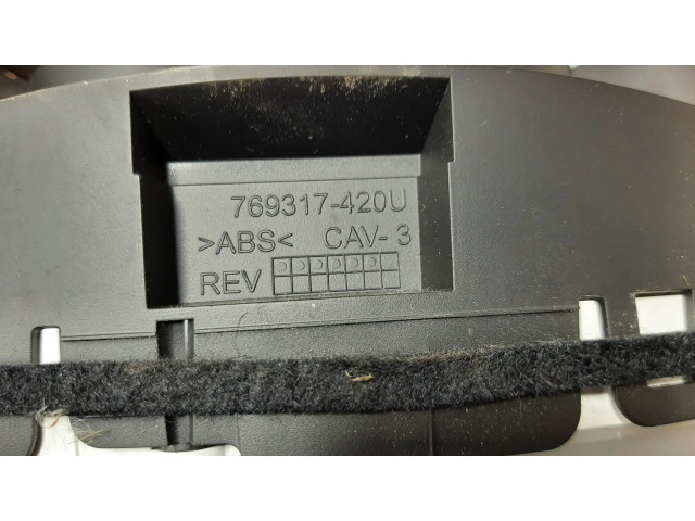 Панель приборов 13442453   Opel Astra J       