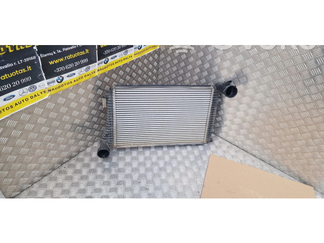 Интеркулер  038906051B, 100504T0354A   Volkswagen Caddy 