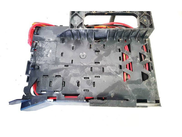 Блок предохранителей  0422530639, 7l0937548a   Volkswagen Touareg I    