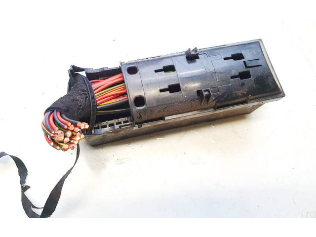 Блок предохранителей  6r0937615a, 6r0937615a   Volkswagen Touran II    