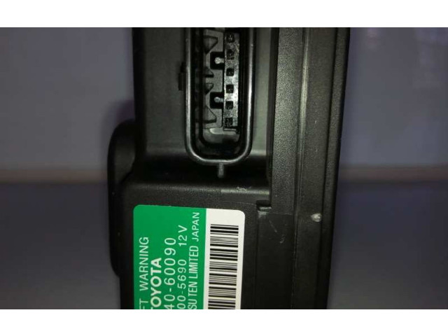 Блок управления 8904060090, 2370005690   Toyota Land Cruiser (J150)