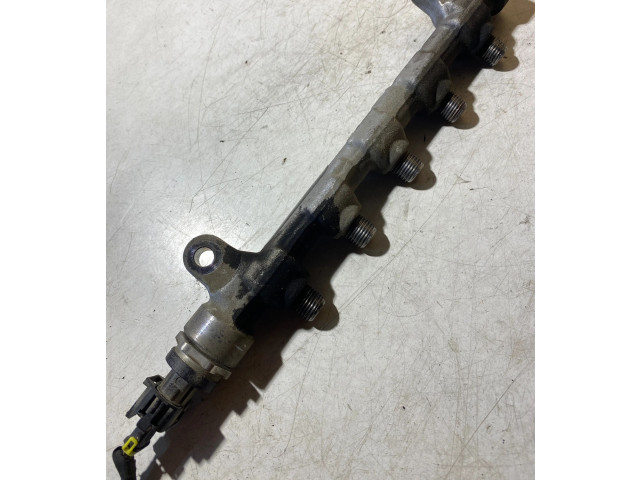 Топливная рампа 314002A420, 0445214181   KIA Ceed  