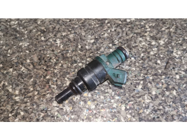 Vstřikovač 0K30C13250   KIA Rio  pro benzínový motor 1.4  