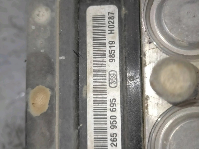 Jednotka ABS 589202L500   Hyundai i30 2007