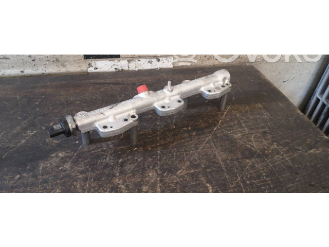 Vstřikovací lišta 8665631, 8631820   Mini One - Cooper F56 F55    B38A15A 