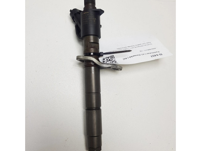 Vstřikovač 31303238   Volvo V60  pro naftový motor 2.0  