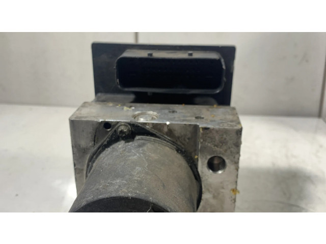 Jednotka ABS 3451676970301   BMW 5 E60 E61 2006