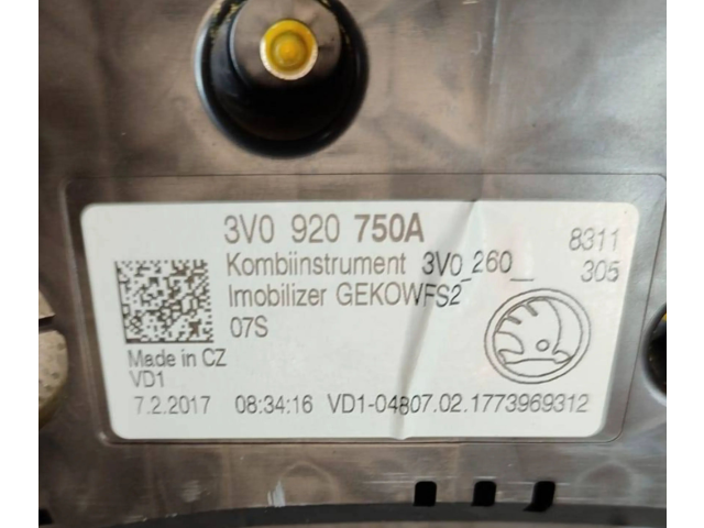 Přístrojová deska  Skoda Superb B8 (3V) 2018 3V0920750A  