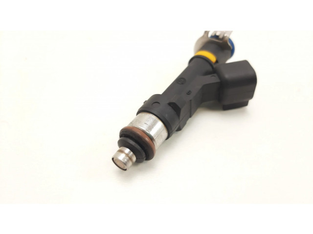 Vstřikovač 0280158103, 4221105124802   Mazda 6  pro benzínový motor 2.0  