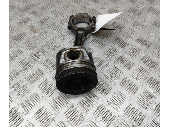 Píst 03L107065S, 038198401F   Audi A6 S6 C7 4G    CGLC 