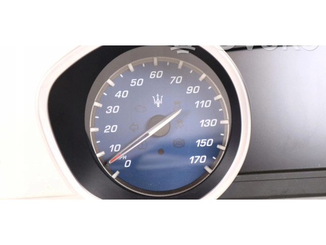 Панель приборов 670031673   Maserati Ghibli       