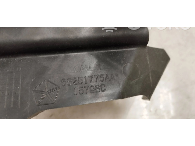 Блок предохранителей  68251775aa   Jeep Grand Cherokee    