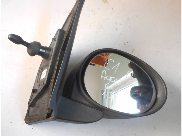 Zpětné zrcátko  Peugeot 107 2006  879100H011  
