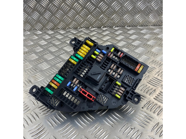 Блок предохранителей 1670498   BMW X4 F26    