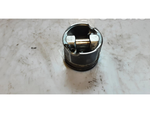Píst 8372N, 4R2   Audi A6 S6 C7 4G    CLA 